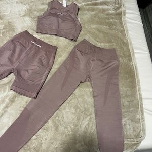 Alphalete set: OZONE COLLECTION